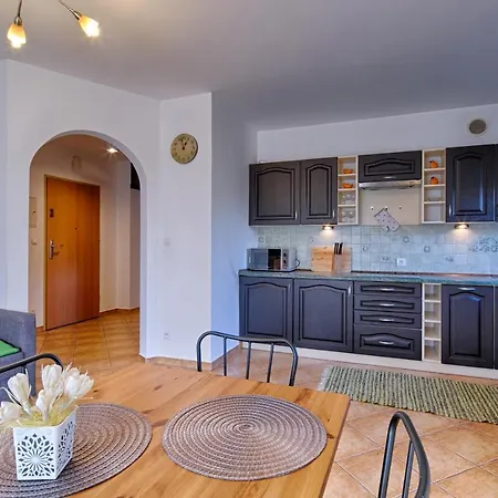 Apartment Komfortowy *